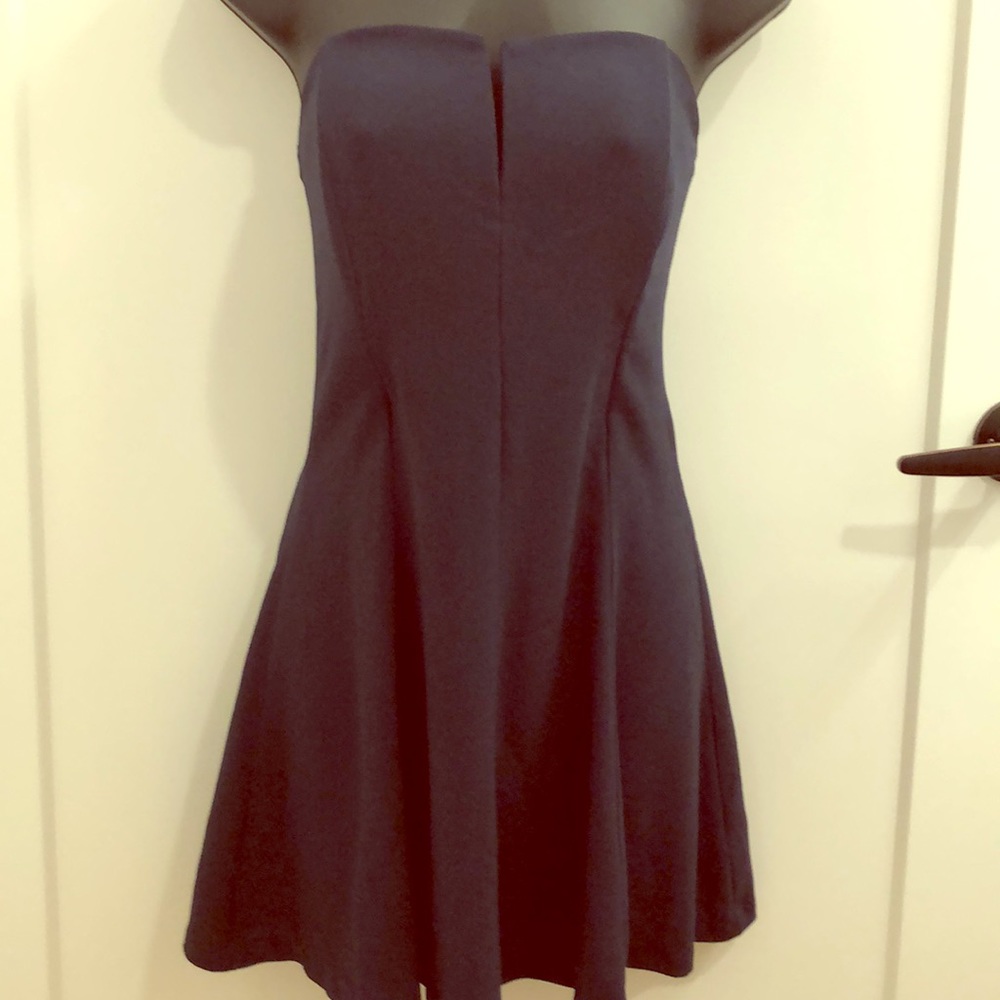 NWT Navy Strapless Tobi Dress